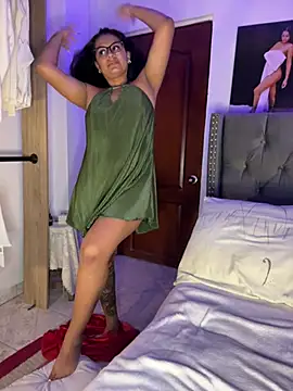 צ'אט XXX בשידור חי של ema_zoe