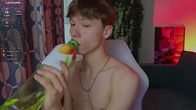Онлайн чат XXX cuMte_boy