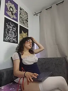 Chat XXX en directo de little__ammy