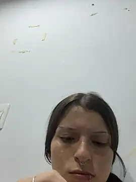XXX chat uživo modela val_zx