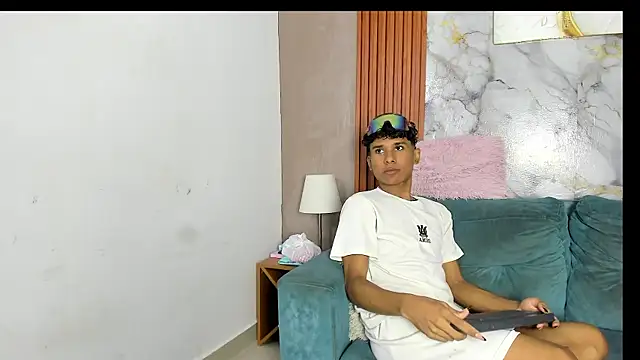 Онлайн чат XXX BOUL_GUYS