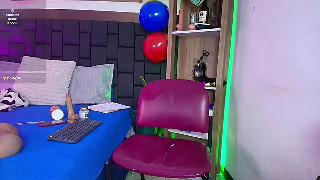دردشة EllenaBoobs_ الجنسية المباشرة