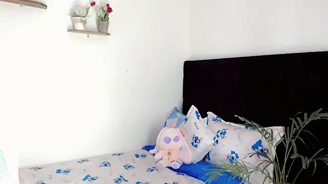 Онлайн чат XXX NathalialLooes