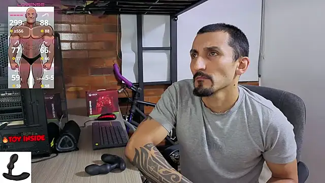 Chat XXX ao vivo de Marck_Muscle