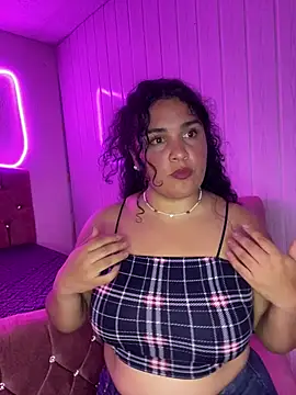 Taylor_Boobs2 Chat XXX live
