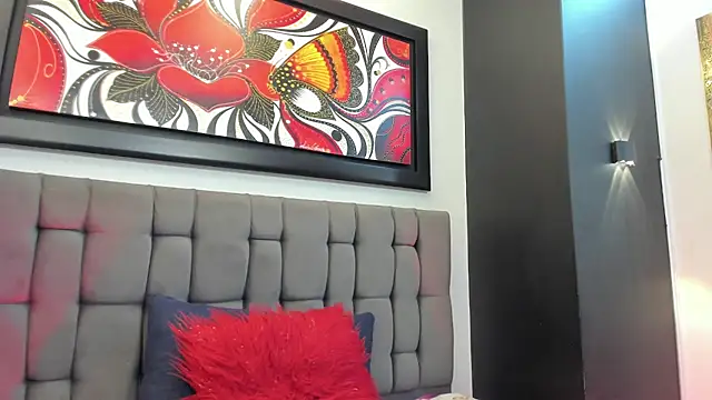 Chat XXX ao vivo de CloeMature