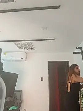 Saripaulin Chat XXX in diretta