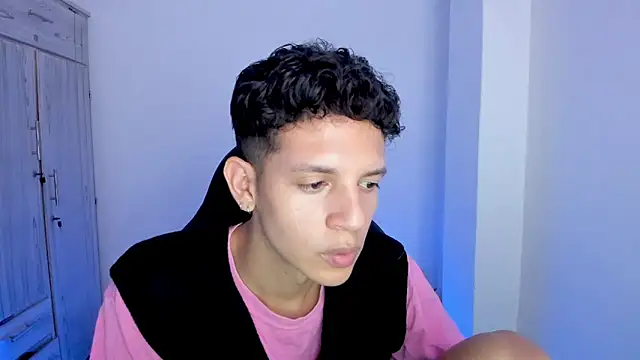 tylerrnova Live XXX Chat