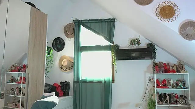 Amaliamour's Live XXX Chat