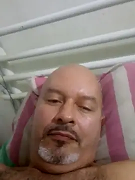 Juan_45 live XXX chat