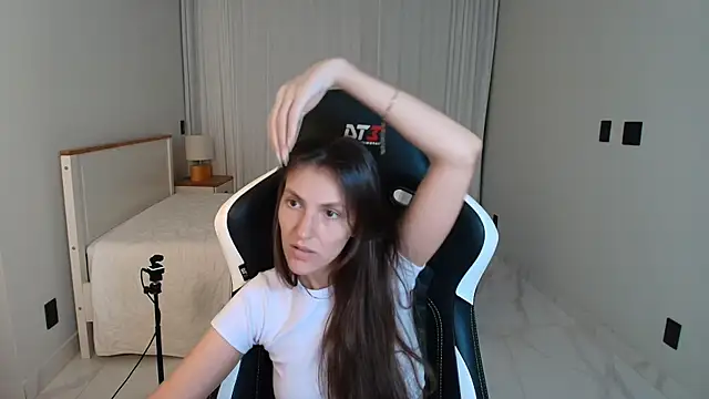 Chat XXX ao vivo de upssnowy