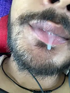 its_rishav Chat XXX in diretta