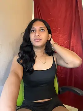 XXX chat uživo modela slutty_aki