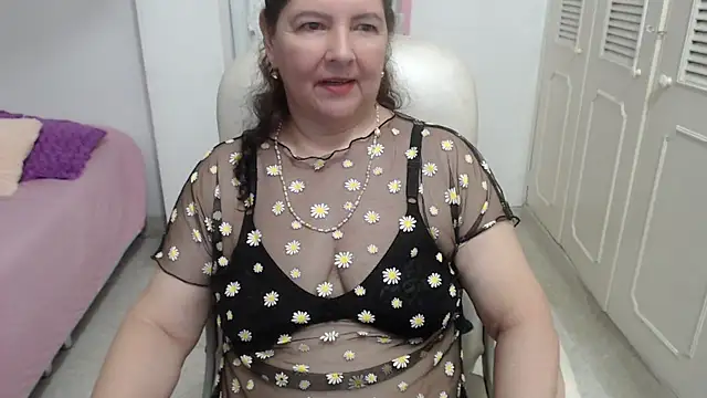 leonela_69 Adlı Modelin Canlı XXX Sohbeti