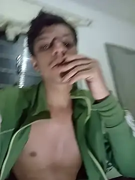 Chat +18 de luisfelipe180 ao vivo