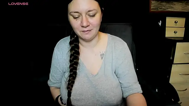 AlisaBacker's Live XXX Chat