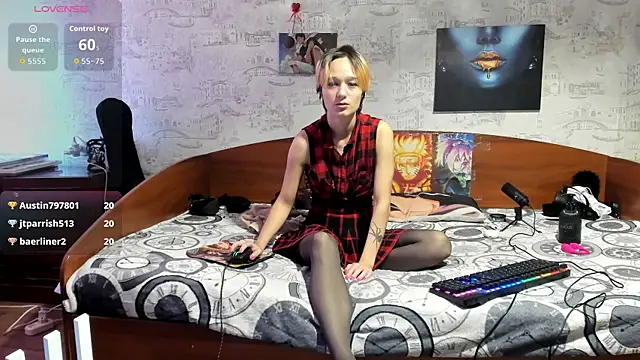 KagamiTayga – Live XXX-chat