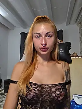 kylie_blck Adlı Modelin Canlı XXX Sohbeti