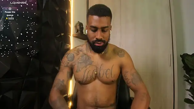 Chatroom XXX en direct de OstinDaniels