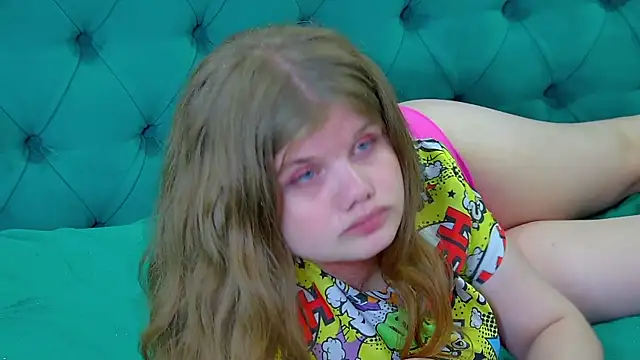 ChloeHalses Live XXX-chat