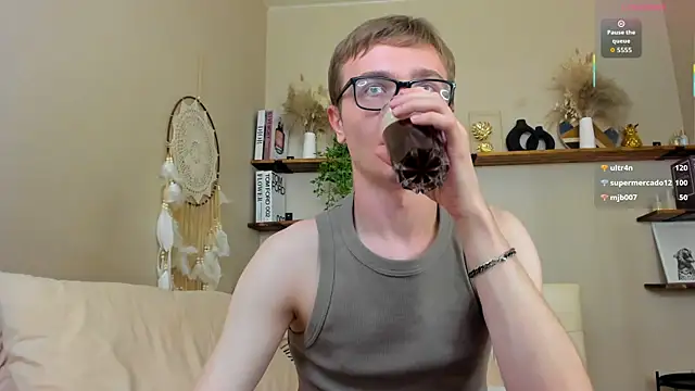 Онлайн чат XXX Emmit_Barker