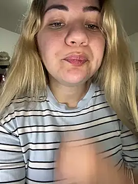 XXX chat uživo modela Celestedubois