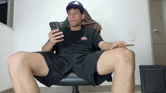 bully_boss Live XXX-chat