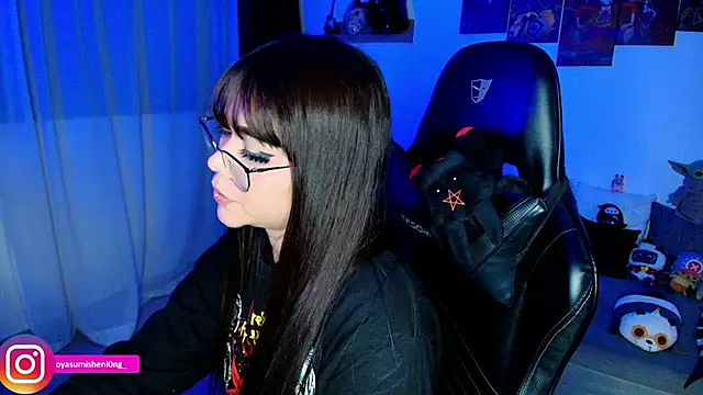 Chat +18 de Nicorobinn ao vivo