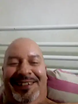 Juan_45 XXX чат на живо
