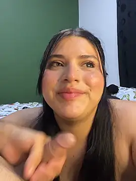 Parejaa_curiosaa19 Adlı Modelin Canlı XXX Sohbeti
