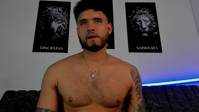 Chatroom XXX en direct de AUSTINN_TORRES