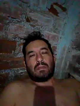 Chatroom XXX en direct de Lujor