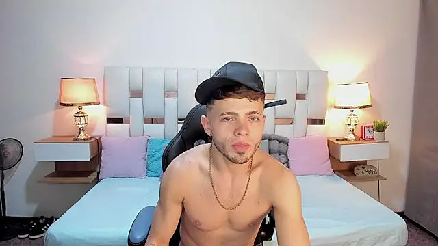 Chat +18 de Zeus_damian21 ao vivo