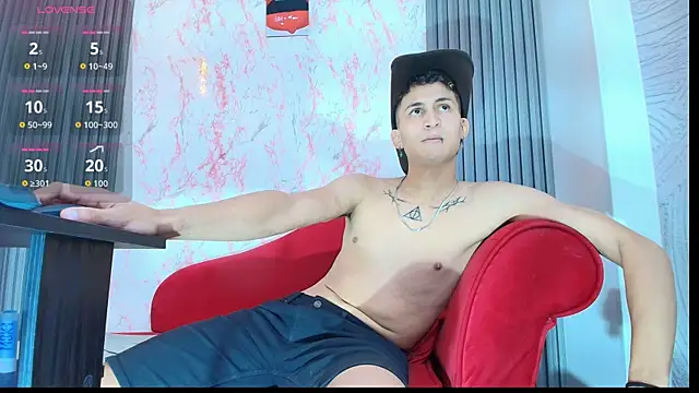 Axel_Romanov 라이브 XXX 채팅