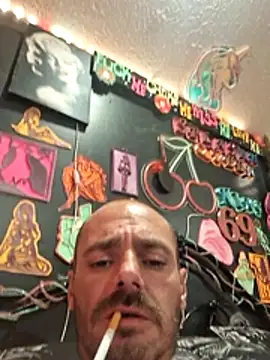 DaddyAndSplashQueen 现场XXX聊天