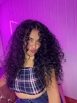 Taylor_Boobs2 Chat XXX live