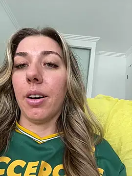 Aussielulu Adlı Modelin Canlı XXX Sohbeti