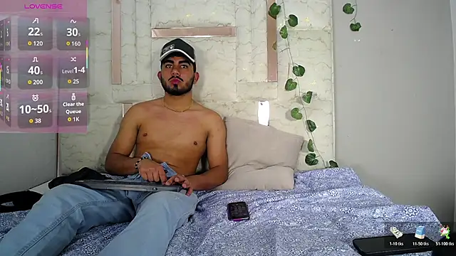Michael_and_twinkk's Live XXX Chat