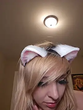 AmethystFoxxのライブXXXチャット