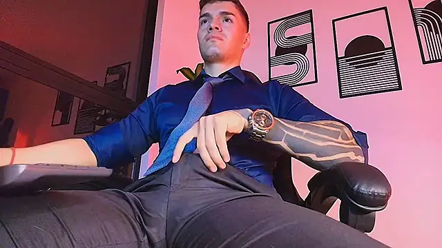 ALPHA_DOMINUS_ – Naživo XXX chat