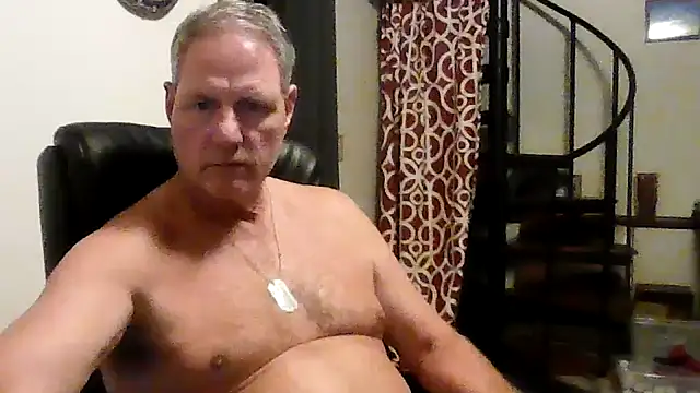 Muffsfriend8364 Show in webcam