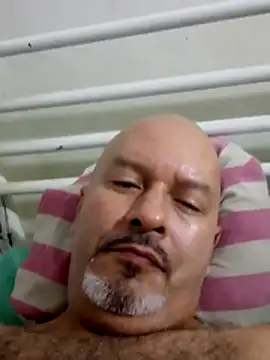 Czat XXX na żywo – Juan_45