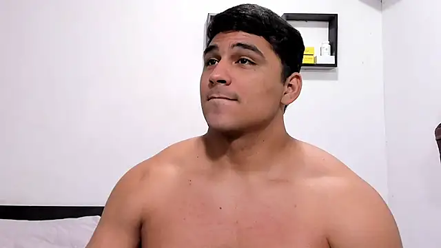 Thiago_bel's Webcam Show
