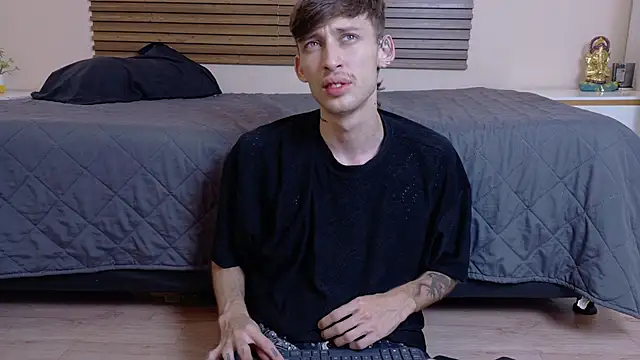 Max_saenz webcam show
