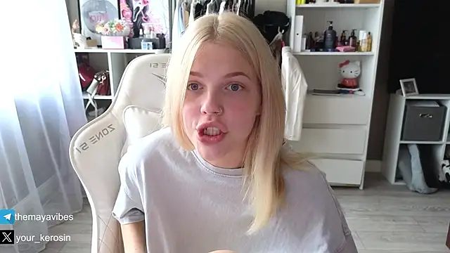 Chat XXX en directo de Maya_Rave