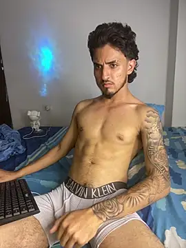 Kriss_Edwards Live XXX-Chat