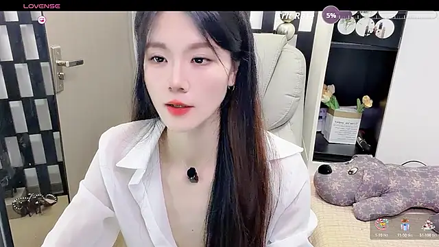 Yueyue-MMn Live XXX chat