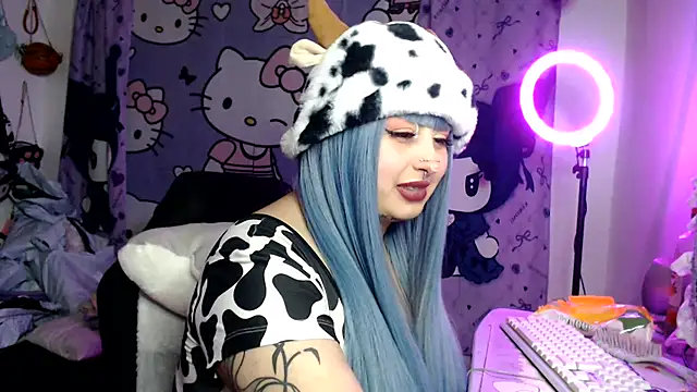 Chat +18 de lussyevans24 ao vivo