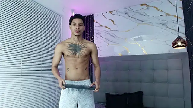 kai_storm77: απευθείας συνομιλία ΧΧΧ