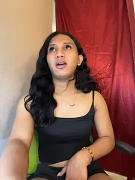 دردشة slutty_aki الجنسية المباشرة